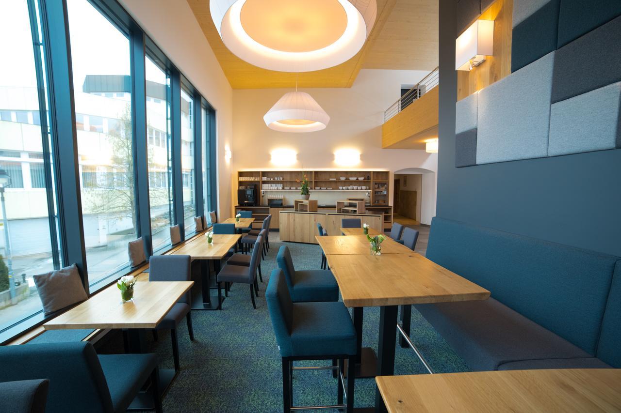 Hotel Zum Hirsch Wertingen Ngoại thất bức ảnh